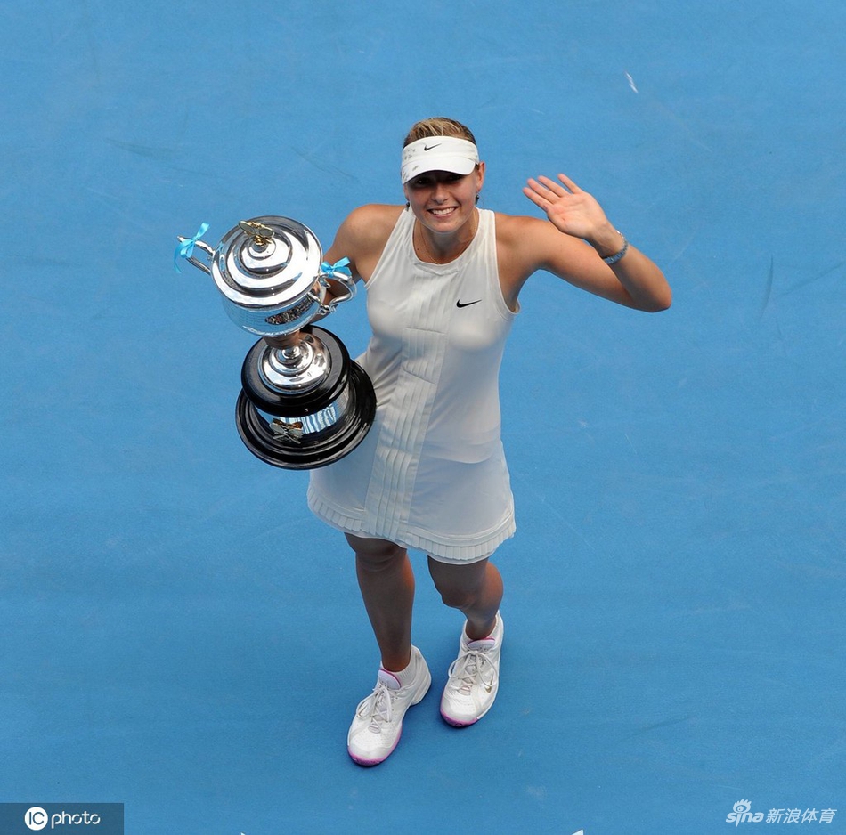 莎拉波娃迎来二十赛季高光表现，中国队球迷沸腾！